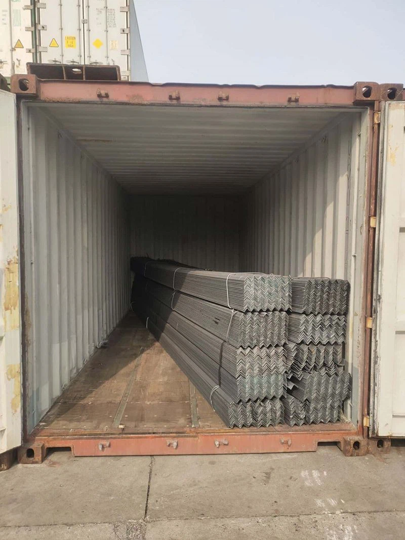 black powder coated angle iron (1)(001)